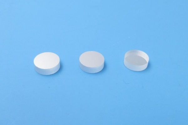 700nm窄帶濾光片 半波寬10-20nm 截深OD1一OD6